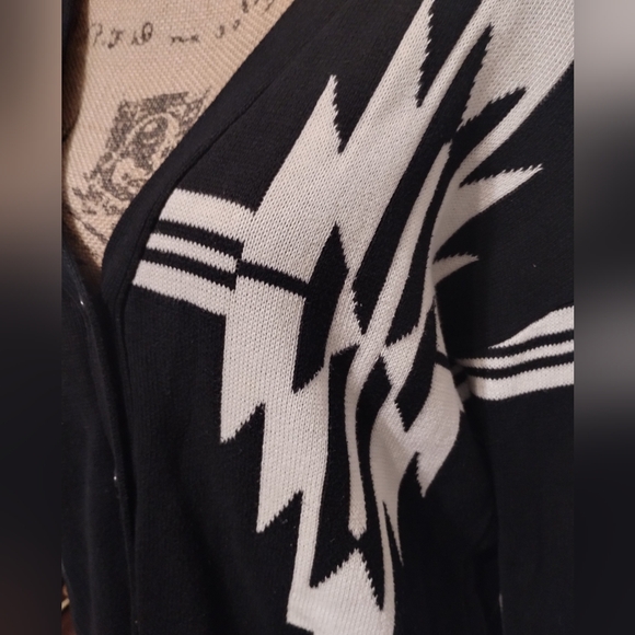 Aztec Button Sweater Size S - Picture 2 of 5